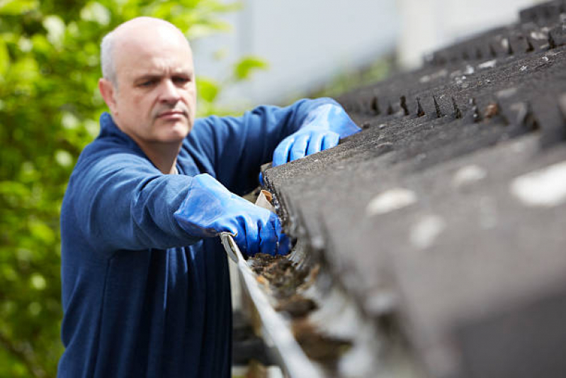 Limpeza de Telhados e Calhas Valor Sarandi - Limpeza de Calhas em Casas