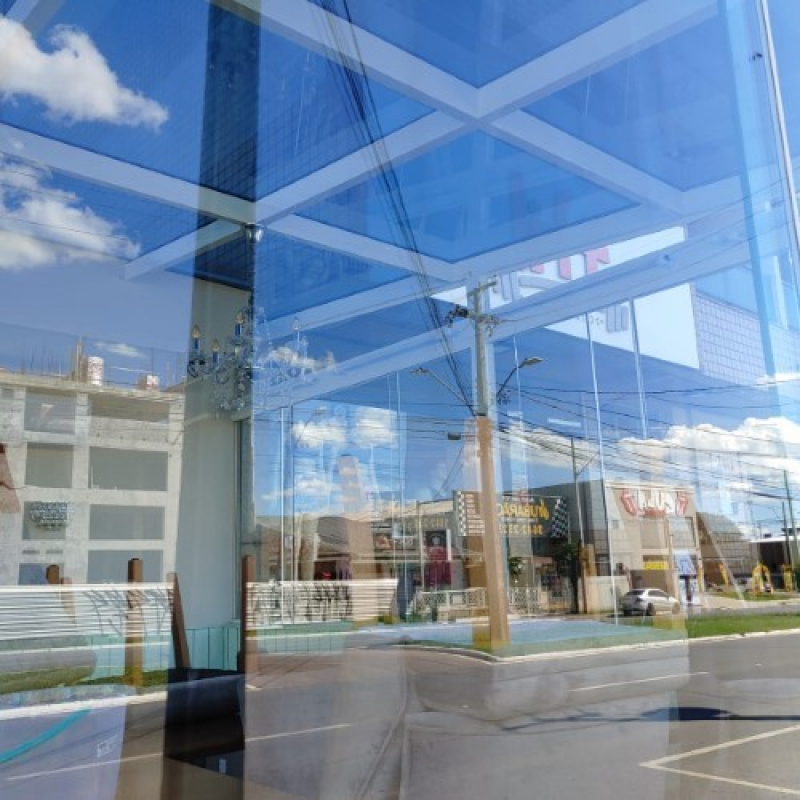 Limpeza de Vidros Externos Preço Curitiba - Empresa Limpeza de Vidros