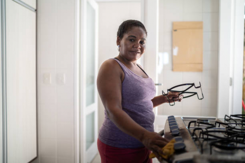 Onde Contratar Empregada Doméstica para Casas Piçarras - Empregada Doméstica 3 Vezes por Semana